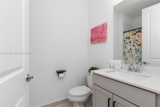 19510 Broad Shore Walk, Loxahatchee, FL 33470