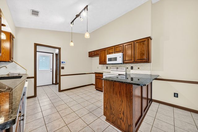 4811 Bridlewood Drive, Columbus, GA 31909