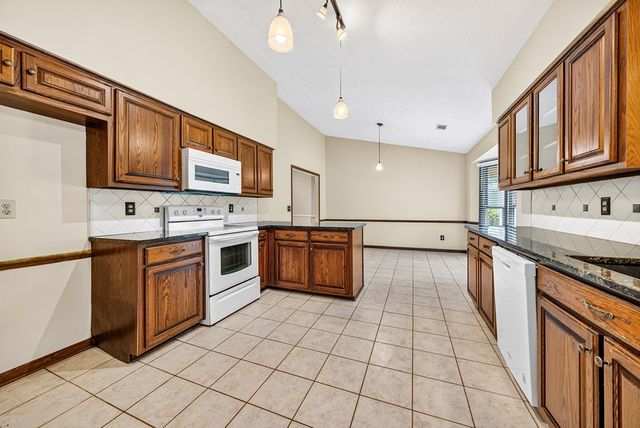 4811 Bridlewood Drive, Columbus, GA 31909