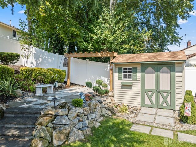 31 Cedar Avenue, South Amboy, NJ 08879