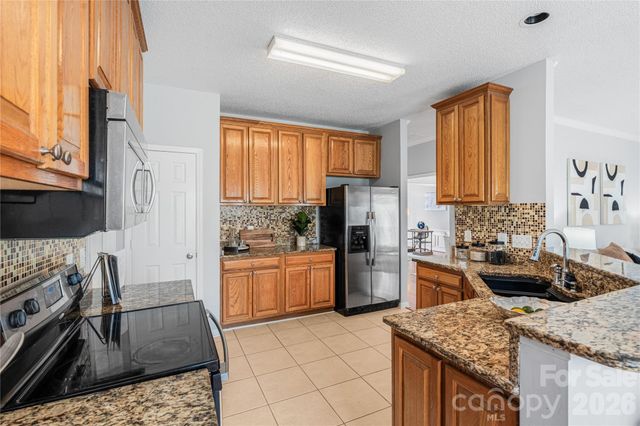 13505 Walkers Creek Drive, Charlotte, NC 28273