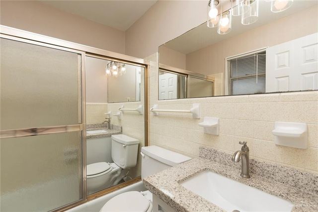 2504 Pecan Avenue, Mcallen, TX 78501