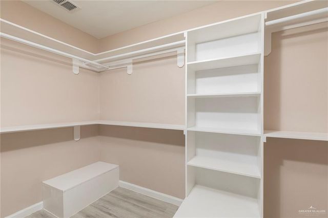 2504 Pecan Avenue, Mcallen, TX 78501