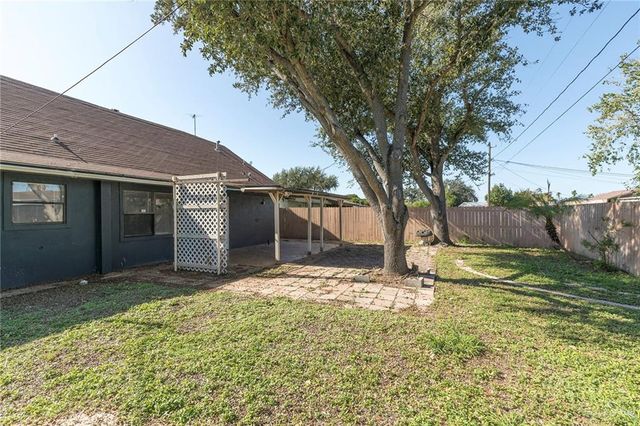2504 Pecan Avenue, Mcallen, TX 78501