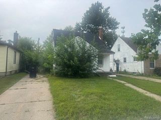 20287 Strasburg Street, Detroit, MI 48205