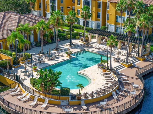 8377 38TH STREET CIRCLE E 106, Sarasota, FL 34243