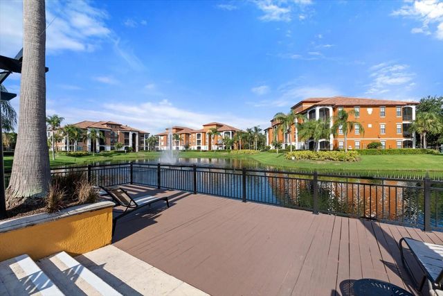 8377 38TH STREET CIRCLE E 106, Sarasota, FL 34243