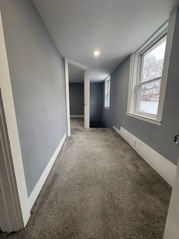 77.5 School St 77.5, Andover, MA 01810