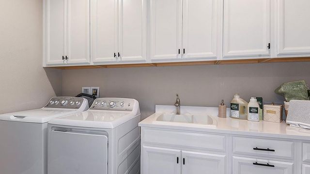 3616 PINE PEAK LOOP, Plant City, FL 33565
