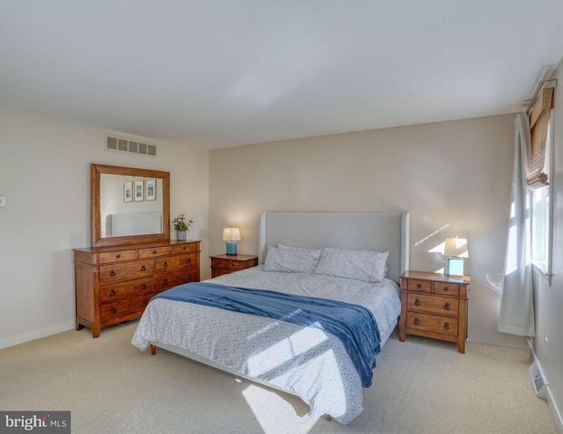 191 HICKORY DALE DR, Dover, DE 19901