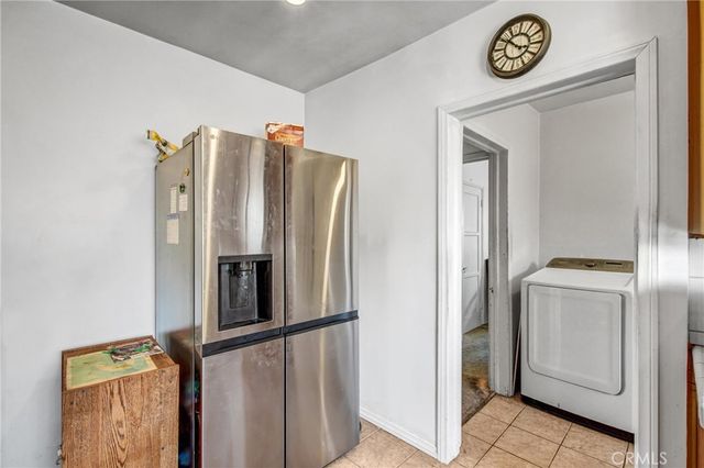 1544 S Burnside, Los Angeles, CA 90019
