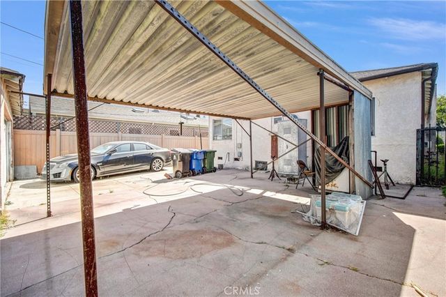 1544 S Burnside, Los Angeles, CA 90019
