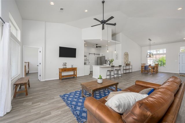 2044 E Los Lagos Drive, Fort Mohave, AZ 86426