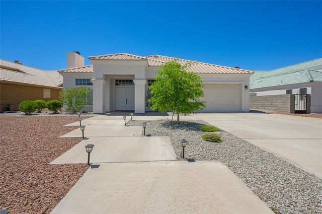 2044 E Los Lagos Drive, Fort Mohave, AZ 86426