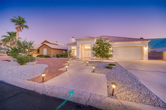 2044 E Los Lagos Drive, Fort Mohave, AZ 86426
