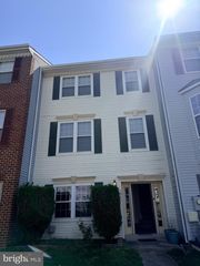 7911 BENT BOUGH RD, Severn, MD 21144