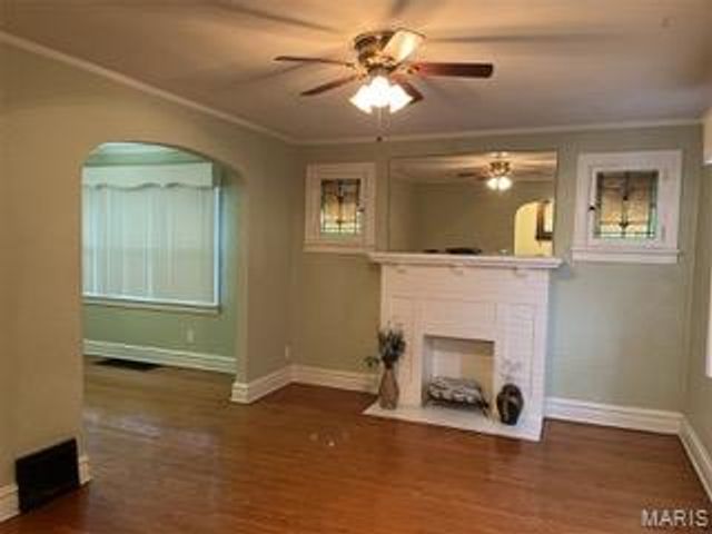 5919 Era Avenue, St Louis, MO 63147