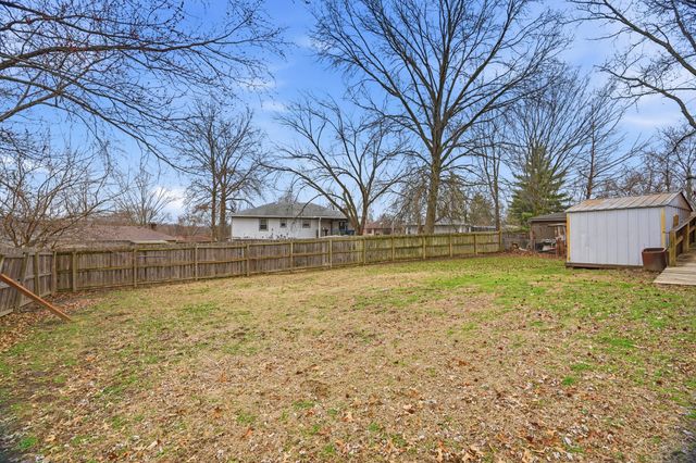 1410 S PICKFORD PL, Columbia, MO 65203