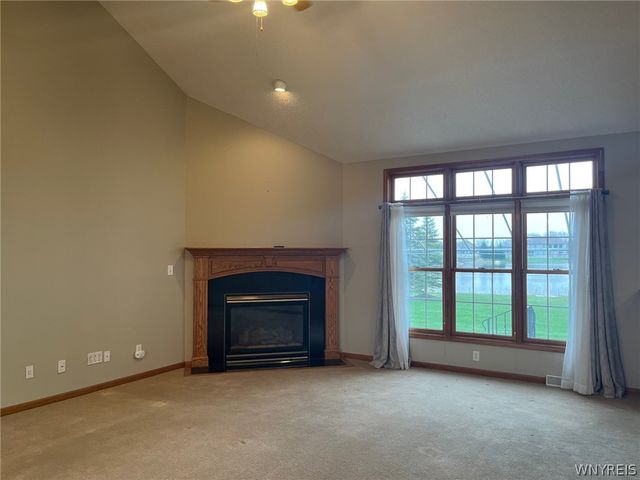 7305 Windsor Drive, Wheatfield, NY 14120