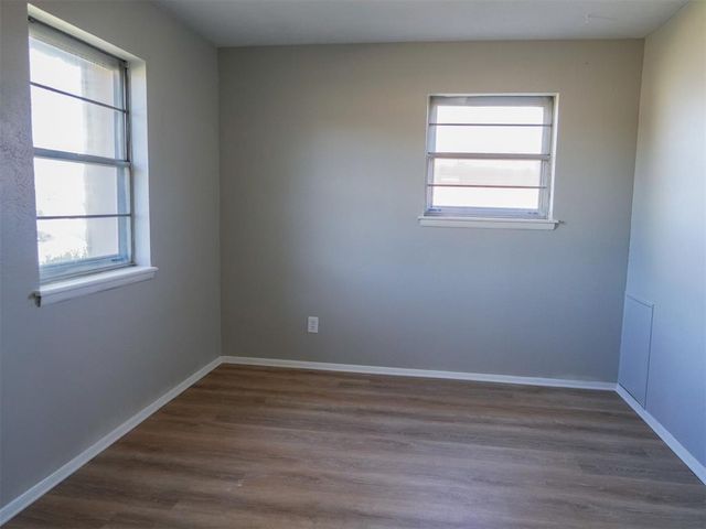 5360 NW Columbia Avenue, Lawton, OK 73505