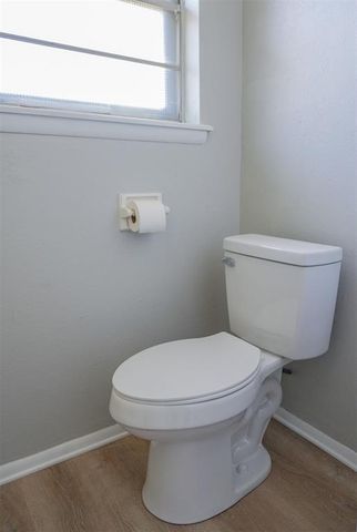 5360 NW Columbia Avenue, Lawton, OK 73505