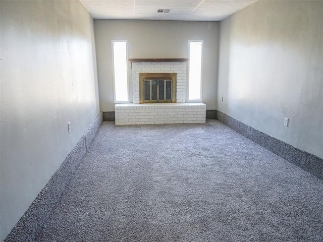 5360 NW Columbia Avenue, Lawton, OK 73505