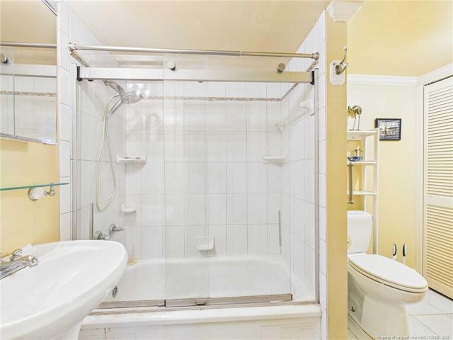 524 Carthage Street, Cameron, NC 28326