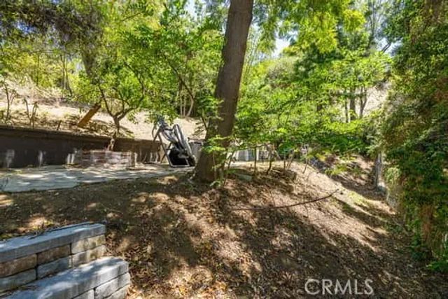 7222 Woodrow Wilson Dr, Los Angeles, CA 90068