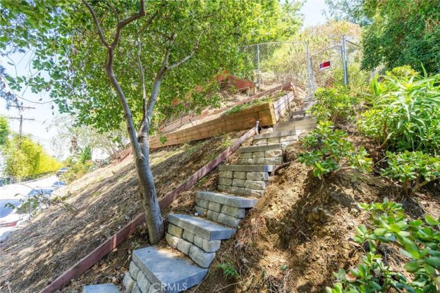 7222 Woodrow Wilson Dr, Los Angeles, CA 90068