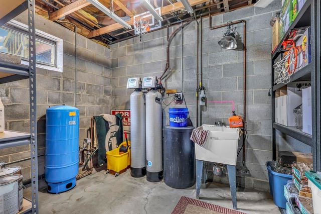 631 Drahner Circle, Oxford Twp, MI 48371