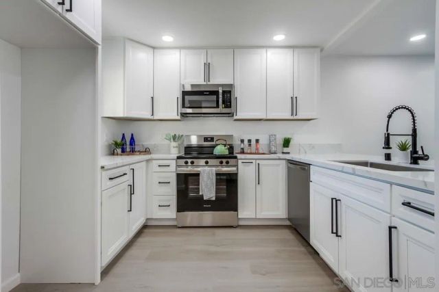 2809 47th St, San Diego, CA 92105