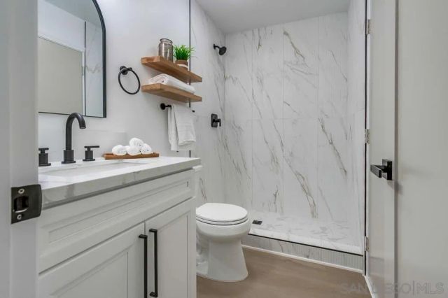 2809 47th St, San Diego, CA 92105