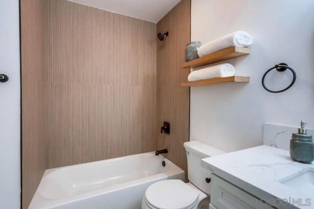 2809 47th St, San Diego, CA 92105