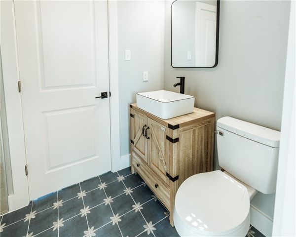 324 W Live Oak, Rockport, TX 78382