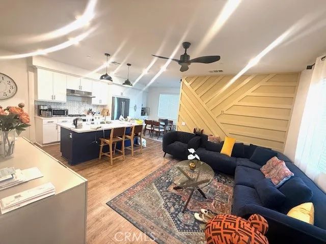 2155 Willow Wisp, Upland, CA 91786