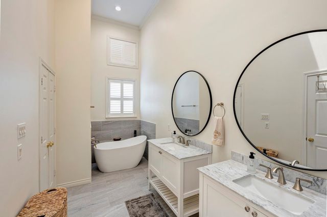 5014 Mellon Street, Houston, TX 77098