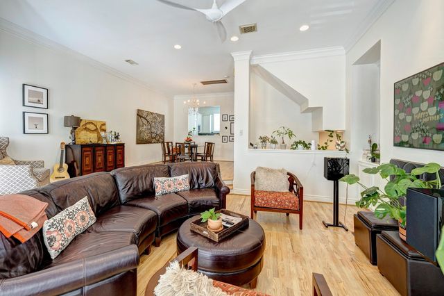 5014 Mellon Street, Houston, TX 77098