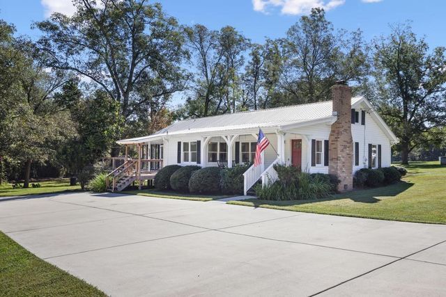 5851 Leah Lane, Powder Springs, GA 30127