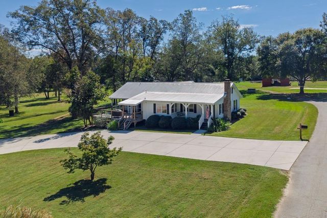 5851 Leah Lane, Powder Springs, GA 30127