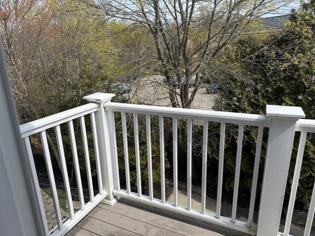 27 Maple St F, Canton, MA 02021
