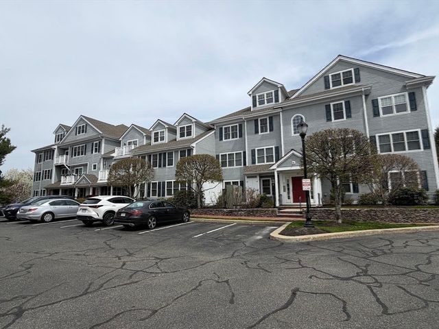 27 Maple St F, Canton, MA 02021
