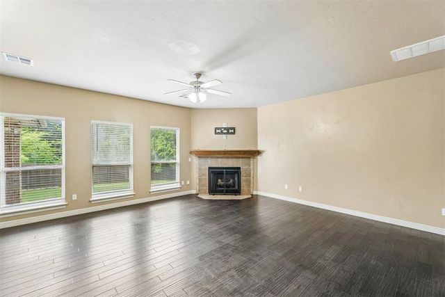 1716 Kamber Terrace, Edmond, OK 73003