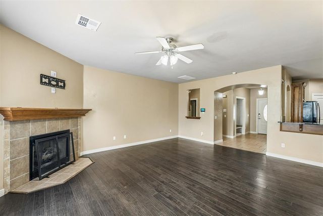 1716 Kamber Terrace, Edmond, OK 73003