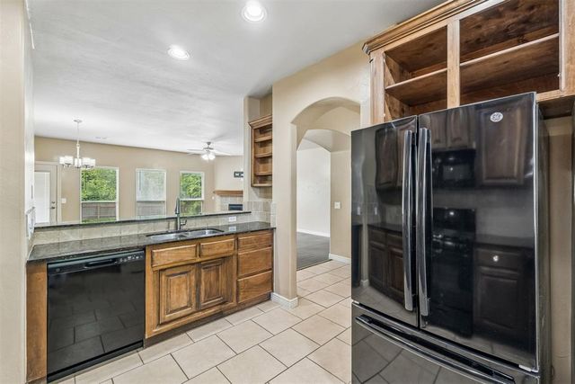 1716 Kamber Terrace, Edmond, OK 73003