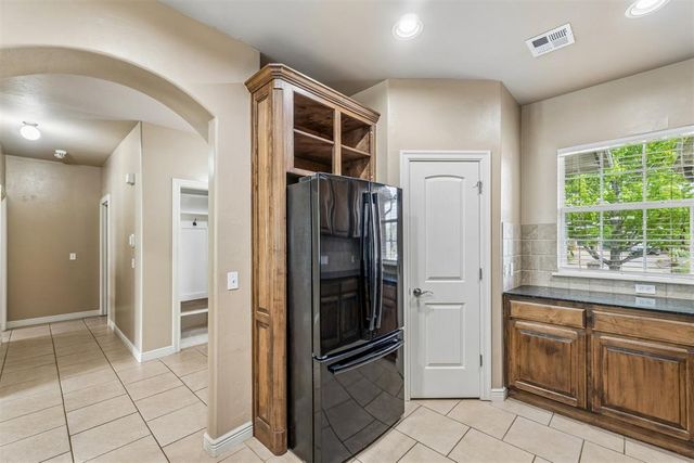 1716 Kamber Terrace, Edmond, OK 73003