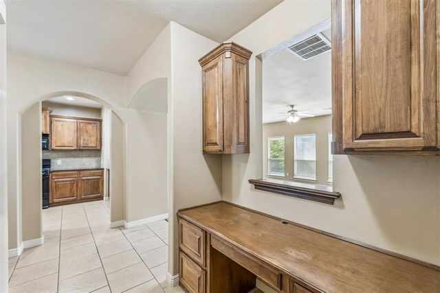 1716 Kamber Terrace, Edmond, OK 73003