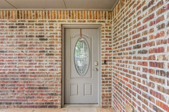 1716 Kamber Terrace, Edmond, OK 73003