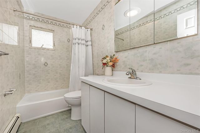 3341 Elliott Boulevard, Oceanside, NY 11572
