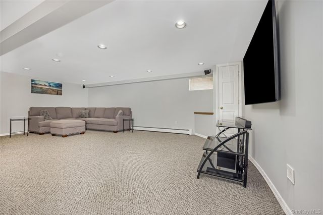 3341 Elliott Boulevard, Oceanside, NY 11572