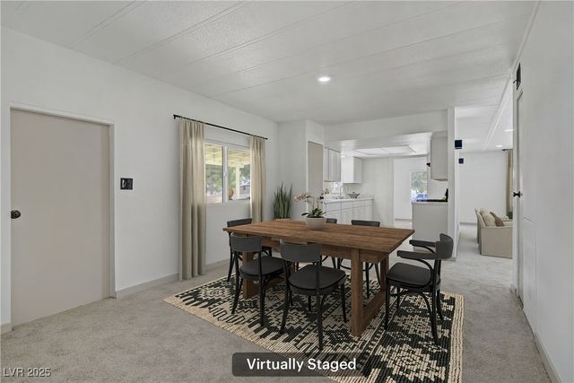 153 Sir Thomas Drive, Las Vegas, NV 89110